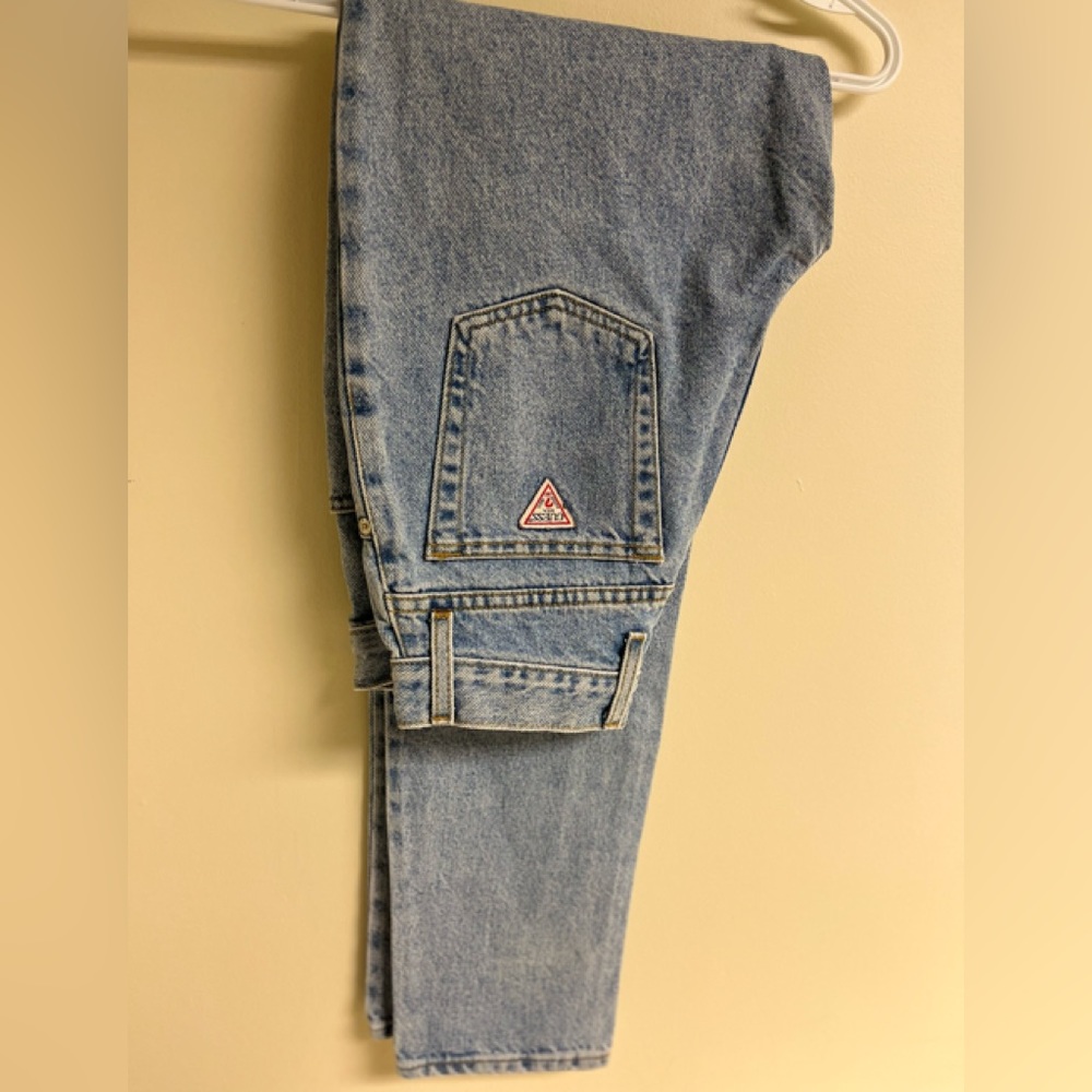American tradition GUESS jeans Original designs Since 1981